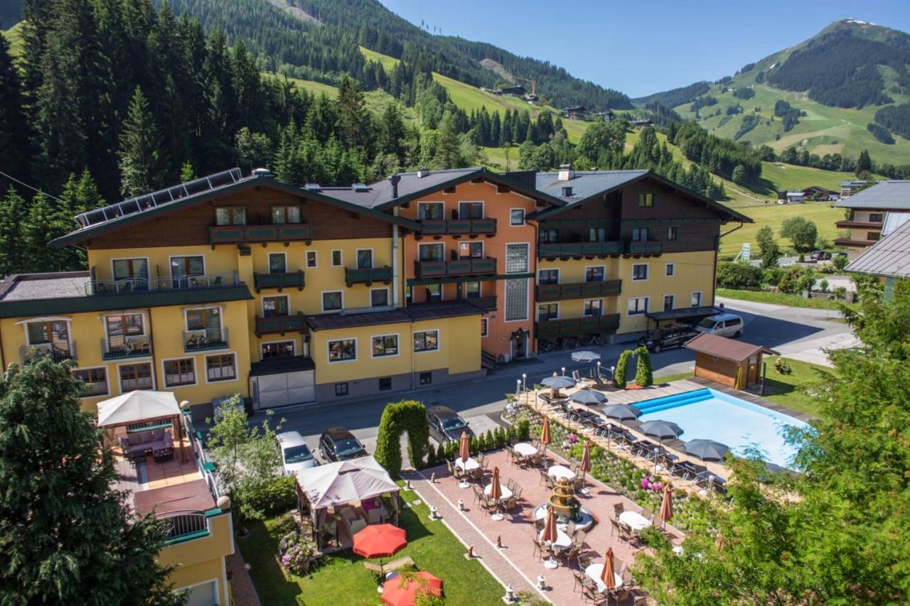 Hotel Austria Saalbach-Hinterglemm Dış mekan fotoğraf